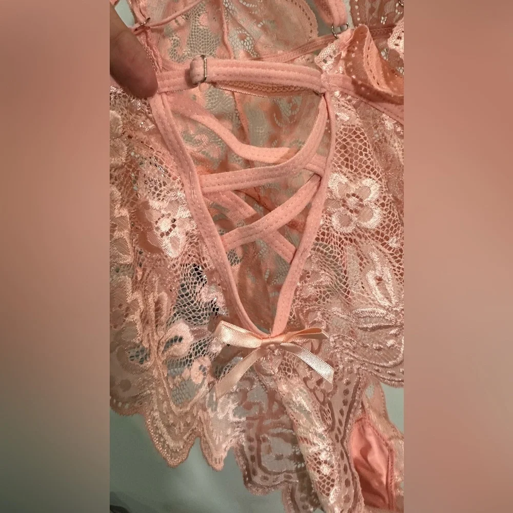 NWT Free People Intimately Lace Bodysuit Pink Rose Small - Picture 7 of 13
